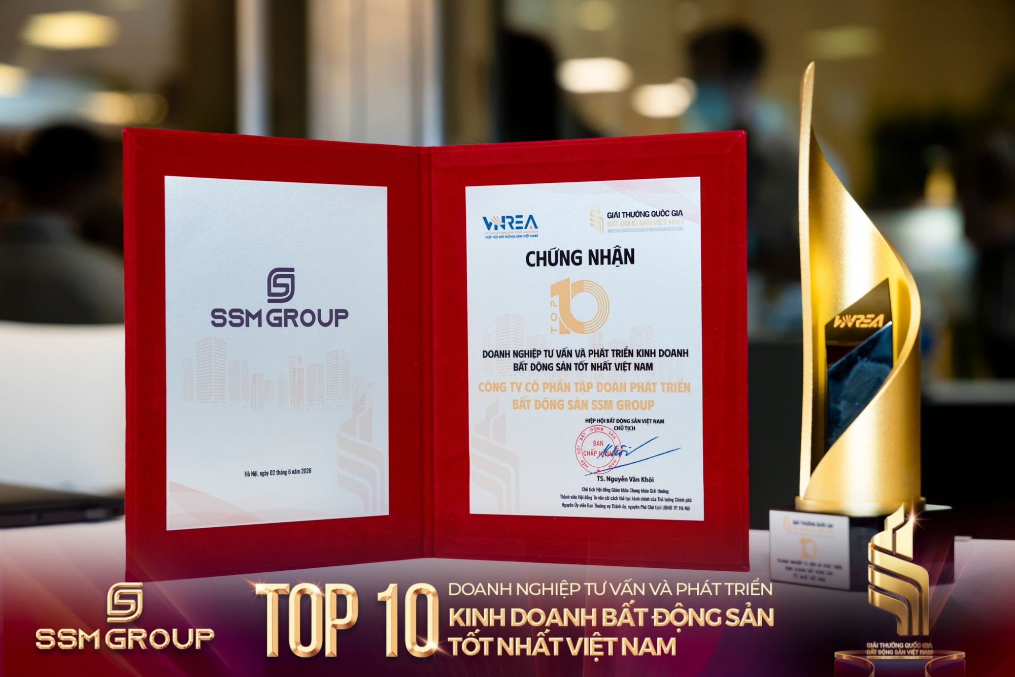 ssmgroup-nhan-bang-chung-nhan-top-10-king-doanh-bds
